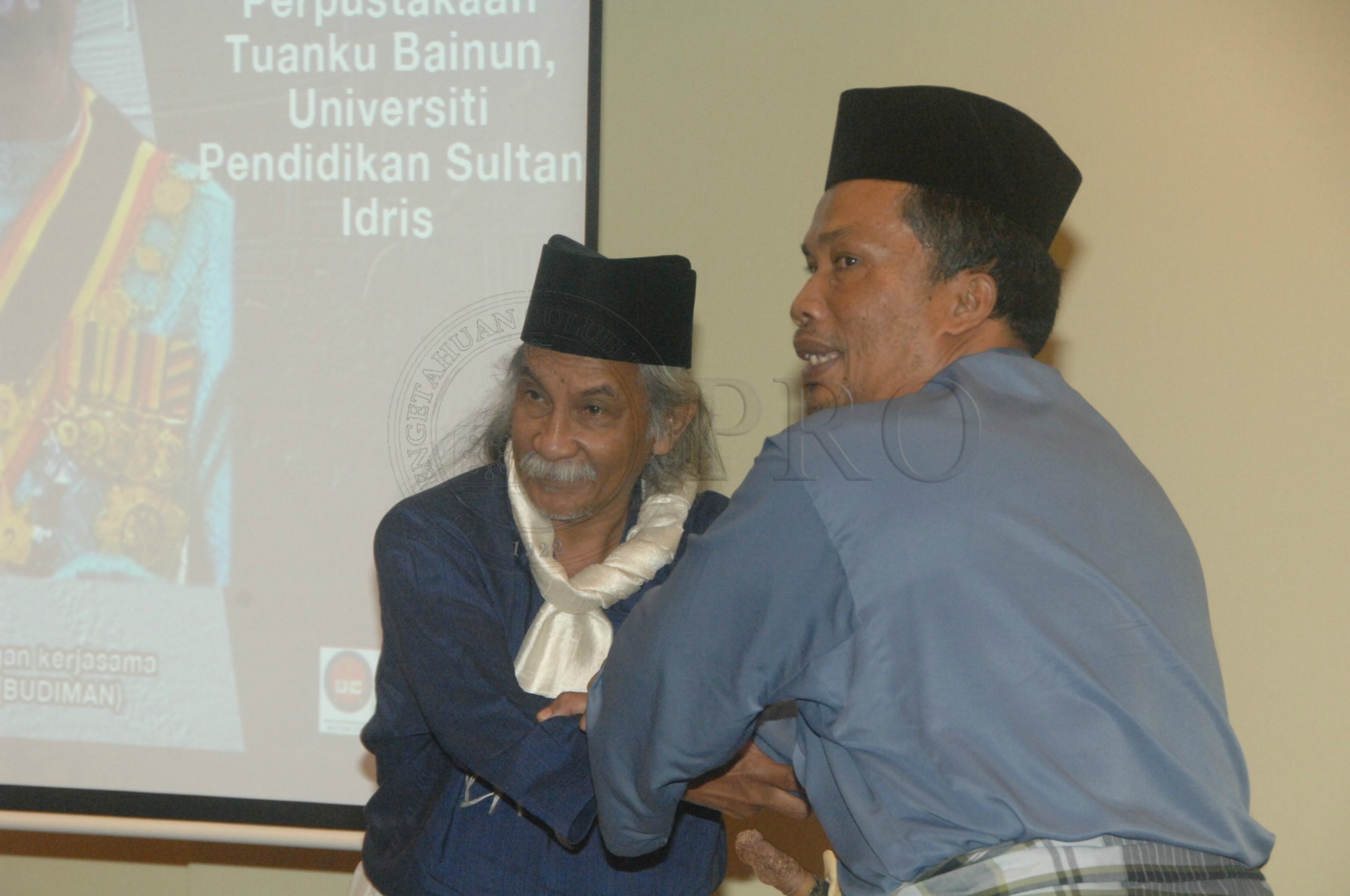 PRO 14 33 WACANA FBA 0271